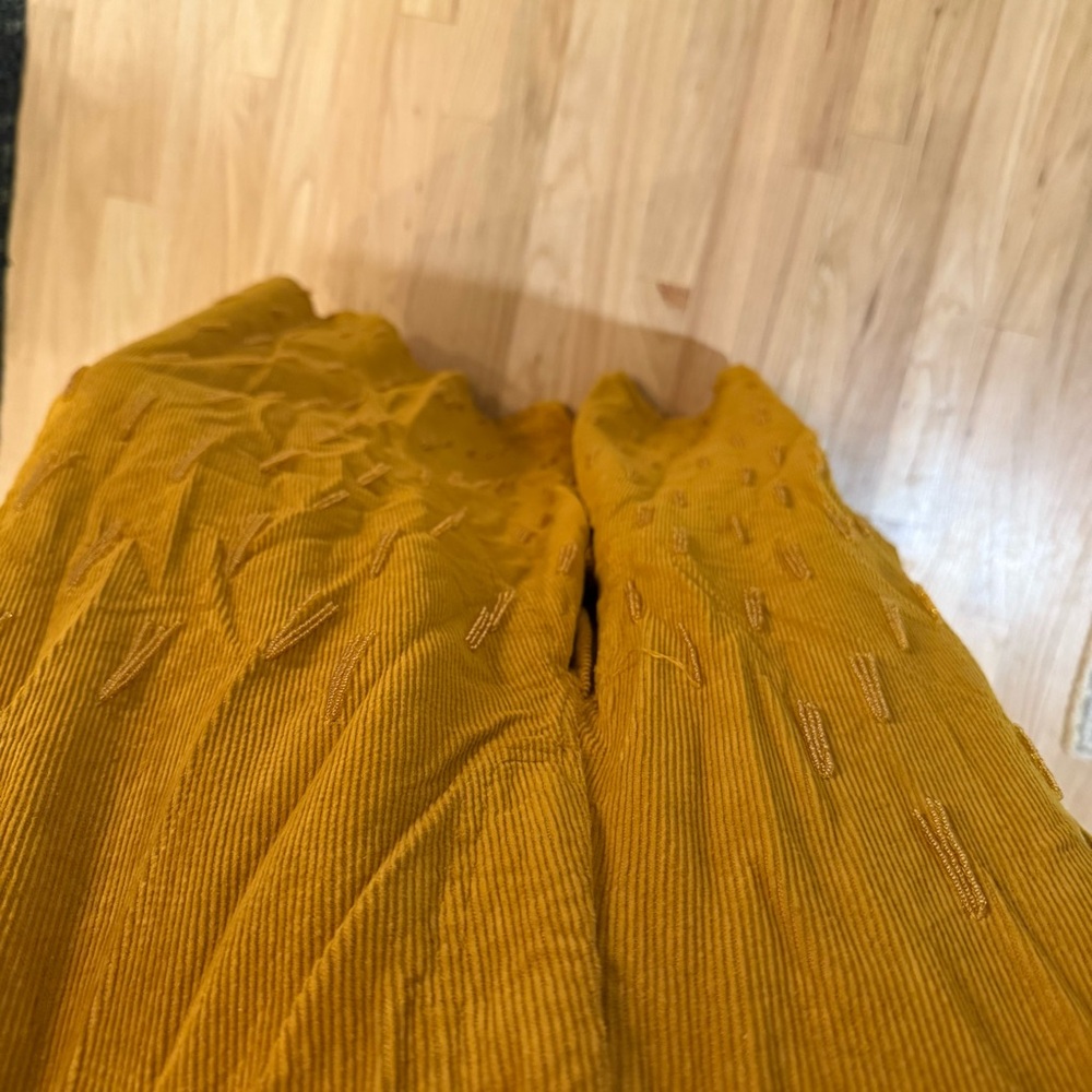FARM Rio • Wide Leg Corduroy Beaded Pants - Picture 15 of 16